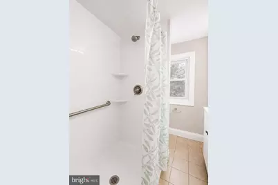 525 Locust Street, Bristol, PA 19007 - Photo 26