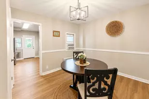 525 Locust St, Bristol, PA 19007 - Photo 28