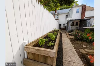 525 Locust Street, Bristol, PA 19007 - Photo 38