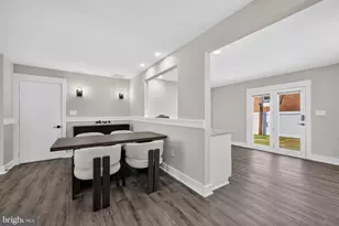 50 Middle Rd, Levittown, PA 19056 - Photo 10