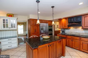 950 Camelot Rd, Furlong, PA 18925 - Photo 10