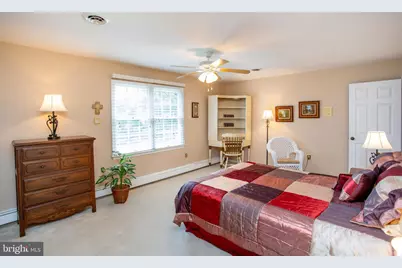 950 Camelot Road, Furlong, PA 18925 - Photo 32
