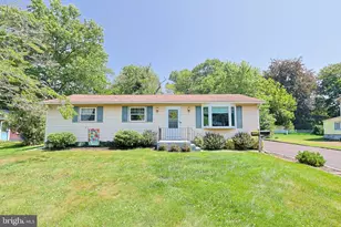 140 Longshore Ave, Yardley, PA 19067 - Photo 1