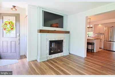 140 Longshore Avenue, Yardley, PA 19067 - Photo 4