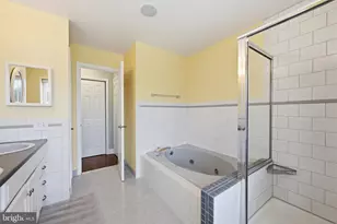 261 Sequoia Dr, Newtown, PA 18940 - Photo 22