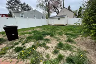 1048 Cornwells Ave, Bensalem, PA 19020 - Photo 14