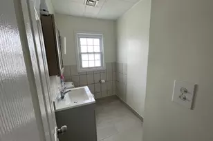 1048 Cornwells Ave, Bensalem, PA 19020 - Photo 8