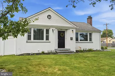 802 Fairview Avenue, Bristol, PA 19007 - Photo 1