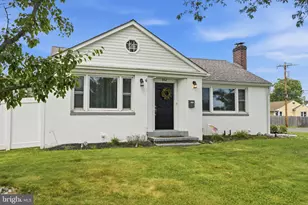 802 Fairview Ave, Bristol, PA 19007 - Photo 1