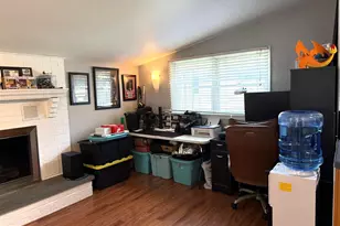81 Queen Lily Rd, Levittown, PA 19057 - Photo 20