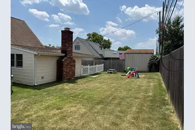 81 Queen Lily Road, Levittown, PA 19057 - Photo 46