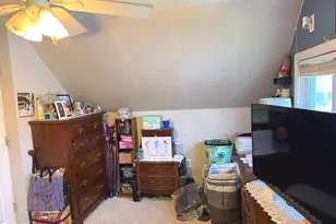 81 Queen Lily Rd, Levittown, PA 19057 - Photo 34