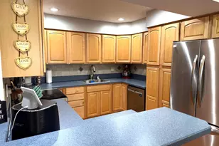 81 Queen Lily Rd, Levittown, PA 19057 - Photo 16