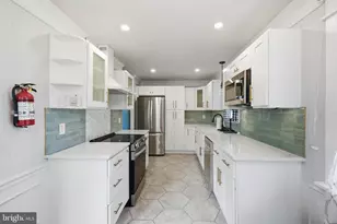 409 River Rd, Croydon, PA 19021 - Photo 6