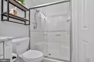 56 Woodview Dr, Chalfont, PA 18914 - Photo 20