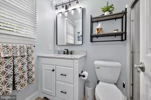 56 Woodview Dr, Chalfont, PA 18914 - Photo 18