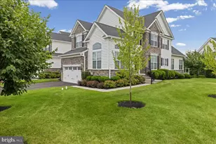 1733 Locust Dr, Yardley, PA 19067 - Photo 4
