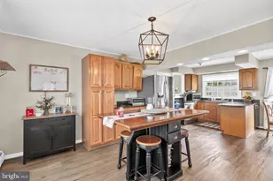 29 Tinder Rd, Levittown, PA 19056 - Photo 12