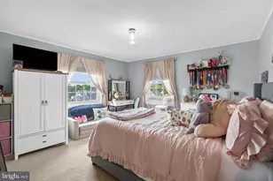 29 Tinder Rd, Levittown, PA 19056 - Photo 34