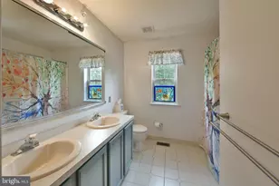 1015 Hickory Ridge Dr, Chalfont, PA 18914 - Photo 36