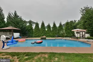 1015 Hickory Ridge Dr, Chalfont, PA 18914 - Photo 52