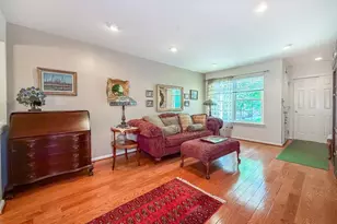708 Harrowgate, New Hope, PA 18938 - Photo 6