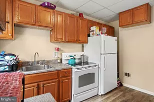 491 Pond St, Bristol, PA 19007 - Photo 4