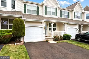 229 Coventry Rd, Chalfont, PA 18914 - Photo 2