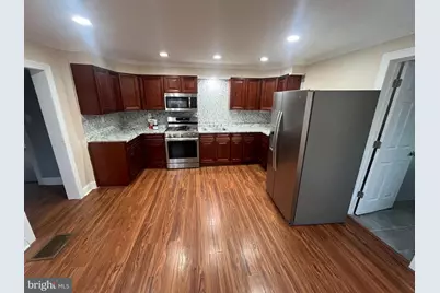 606 Green Street, Bristol, PA 19007 - Photo 2