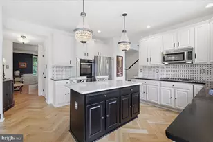 18 Amy Cir, Newtown, PA 18940 - Photo 8