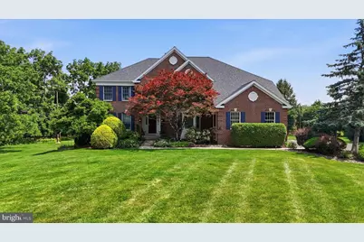 18 Amy Circle, Newtown, PA 18940 - Photo 2