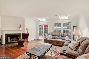 2 Taylors Way, Holland, PA 18966 - Photo 8