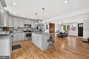 281 N Hawthorne, Langhorne, PA 19047 - Photo 10