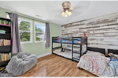281 N Hawthorne, Langhorne, PA 19047 - Photo 26