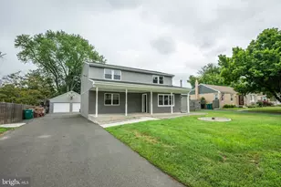 281 N Hawthorne, Langhorne, PA 19047 - Photo 2