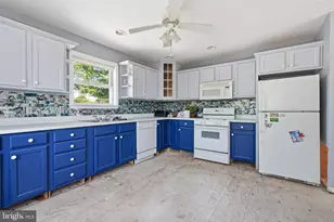 7105 Riverview Ave, Bristol, PA 19007 - Photo 88