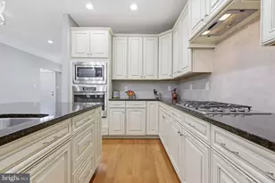 3694 Jacob Stout Rd, Doylestown, PA 18902 - Photo 6