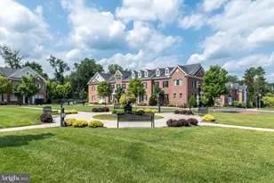 17 Creekview Ln, Yardley, PA 19067 - Photo 4