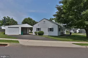 100 Bedford Rd, Fairless Hills, PA 19030 - Photo 18