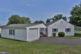 100 Bedford Rd, Fairless Hills, PA 19030 - Photo 2