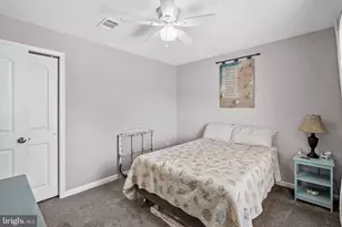 29 Favored Ln, Levittown, PA 19055 - Photo 20