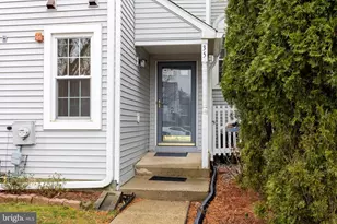 35 Skyview Way, Newtown, PA 18940 - Photo 4