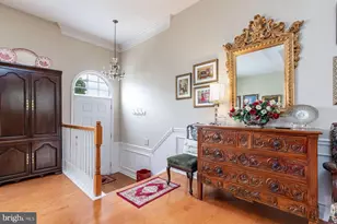 13 Addison Ct, Doylestown, PA 18901 - Photo 4