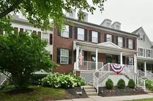 65 Woodbridge Dr, Doylestown, PA 18901 - Photo 2