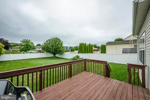 16 Amesbury Rd, Fallsington, PA 19054 - Photo 40