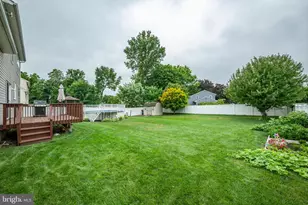 16 Amesbury Rd, Fallsington, PA 19054 - Photo 44