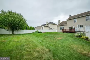 16 Amesbury Rd, Fallsington, PA 19054 - Photo 46