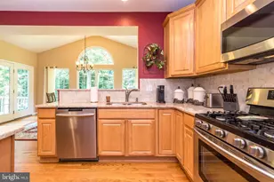 1876 Sycamore Dr, Quakertown, PA 18951 - Photo 14