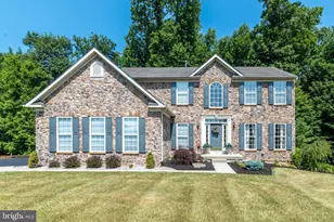 1876 Sycamore Dr, Quakertown, PA 18951 - Photo 1