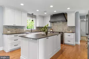 435 Bella Cir, Doylestown, PA 18901 - Photo 6